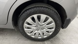 Used 2016 Maruti Suzuki Baleno [2015-2019] Zeta Petrol Petrol Manual tyres LEFT REAR TYRE RIM VIEW