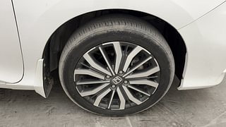 Used 2018 Honda City [2017-2020] VX CVT Petrol Automatic tyres RIGHT FRONT TYRE RIM VIEW