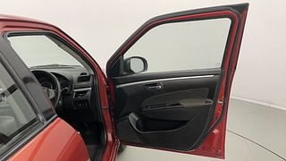 Used 2014 Maruti Suzuki Swift [2011-2017] VXi Petrol Manual interior RIGHT FRONT DOOR OPEN VIEW