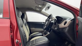Used 2020 Hyundai Grand i10 [2017-2020] Sportz 1.2 Kappa VTVT Petrol Manual interior RIGHT SIDE FRONT DOOR CABIN VIEW
