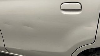 Used 2017 Maruti Suzuki Alto 800 [2016-2019] Lxi Petrol Manual dents MINOR DENT