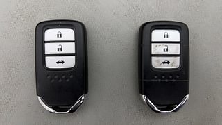 Used 2017 Honda City [2017-2020] V CVT Petrol Automatic extra CAR KEY VIEW