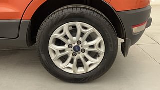 Used 2016 Ford EcoSport Titanium 1.5L TDCi Diesel Manual tyres LEFT REAR TYRE RIM VIEW