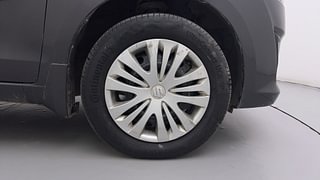 Used 2012 Maruti Suzuki Ertiga [2012-2015] ZDi Diesel Manual tyres RIGHT FRONT TYRE RIM VIEW