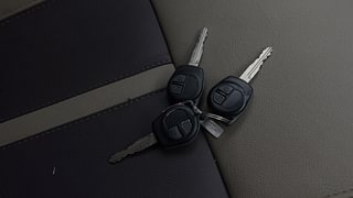 Used 2012 Maruti Suzuki Ertiga [2012-2015] ZDi Diesel Manual extra CAR KEY VIEW