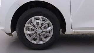 Used 2020 Hyundai New Santro 1.1 Magna Petrol Manual tyres LEFT FRONT TYRE RIM VIEW