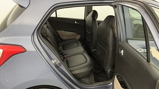 Used 2016 Hyundai Grand i10 [2013-2017] Asta 1.2 Kappa VTVT Petrol Manual interior RIGHT SIDE REAR DOOR CABIN VIEW
