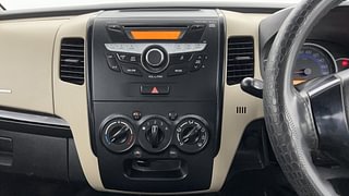 Used 2018 Maruti Suzuki Wagon R 1.0 [2015-2019] VXI AMT Petrol Automatic top_features Integrated (in-dash) music system
