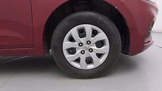 Used 2018 Hyundai Elite i20 [2017-2018] Magna Executive 1.2 Petrol Manual tyres RIGHT FRONT TYRE RIM VIEW