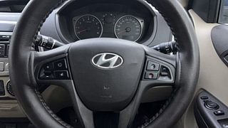Used 2013 Hyundai i20 [2012-2014] Sportz 1.2 Petrol Manual top_features Airbags