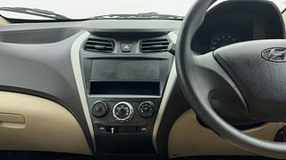 Used 2016 Hyundai Eon [2011-2018] Era + Petrol Manual interior MUSIC SYSTEM & AC CONTROL VIEW