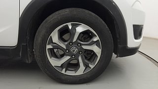 Used 2017 Honda BR-V [2016-2020] V CVT Petrol Petrol Automatic tyres RIGHT FRONT TYRE RIM VIEW