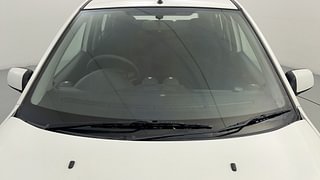 Used 2014 Ford Figo [2010-2015] Duratec Petrol ZXI 1.2 Petrol Manual exterior FRONT WINDSHIELD VIEW