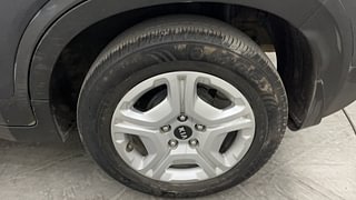 Used 2021 Kia Sonet HTX 1.0 iMT Petrol Manual tyres LEFT REAR TYRE RIM VIEW