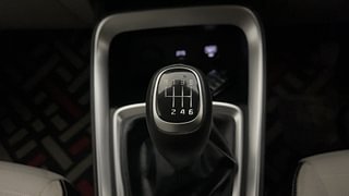 Used 2021 Kia Sonet HTX 1.0 iMT Petrol Manual interior GEAR  KNOB VIEW