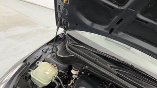 Used 2021 Hyundai New i20 Asta 1.0 Turbo DCT Petrol Automatic engine ENGINE RIGHT SIDE HINGE & APRON VIEW