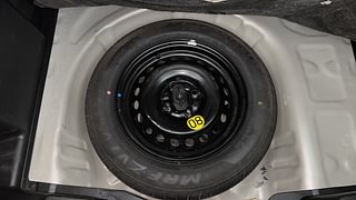 Used 2020 Toyota Glanza [2019-2022] G CVT Petrol Automatic tyres SPARE TYRE VIEW