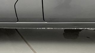 Used 2018 Maruti Suzuki Eeco 7 STR Petrol Manual dents MINOR DENT