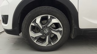 Used 2017 Honda BR-V [2016-2020] V CVT Petrol Petrol Automatic tyres LEFT FRONT TYRE RIM VIEW
