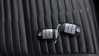 Used 2021 Kia Sonet GTX Plus 1.5 AT Diesel Automatic extra CAR KEY VIEW