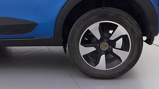 Used 2017 Tata Nexon [2017-2020] XZ Plus Diesel Diesel Manual tyres LEFT REAR TYRE RIM VIEW