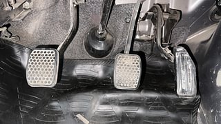 Used 2018 Maruti Suzuki Eeco 7 STR Petrol Manual interior PEDALS VIEW