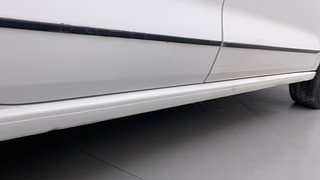 Used 2016 volkswagen Vento 1.2L Highline Petrol AT Petrol Automatic dents MINOR DENT
