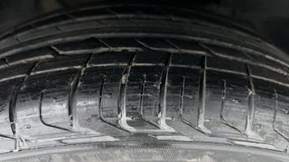 Used 2022 tata Nexon XZA Plus (O) AMT Petrol Automatic tyres RIGHT FRONT TYRE TREAD VIEW