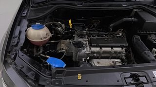 Used 2017 Volkswagen Ameo [2016-2020] Highline1.2L (P) Petrol Manual engine ENGINE RIGHT SIDE VIEW