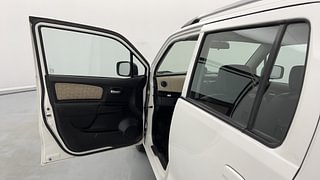 Used 2018 Maruti Suzuki Wagon R 1.0 [2015-2019] VXI AMT Petrol Automatic interior LEFT FRONT DOOR OPEN VIEW