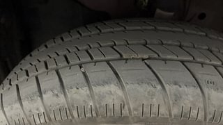 Used 2018 honda Amaze 1.2 S i-VTEC Petrol Manual tyres LEFT FRONT TYRE TREAD VIEW