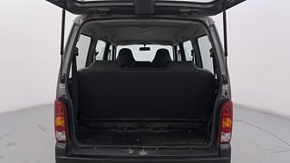 Used 2018 Maruti Suzuki Eeco 7 STR Petrol Manual interior DICKY INSIDE VIEW
