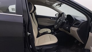 Used 2018 Hyundai Verna [2017-2020] 1.4 VTVT EX Petrol Manual interior RIGHT SIDE FRONT DOOR CABIN VIEW