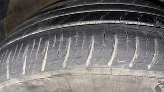 Used 2021 Kia Sonet GTX Plus 1.5 AT Diesel Automatic tyres RIGHT FRONT TYRE TREAD VIEW
