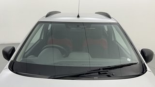 Used 2016 Renault Kwid [2015-2019] RXT Petrol Manual exterior FRONT WINDSHIELD VIEW