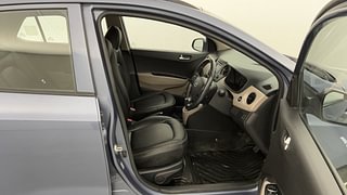Used 2016 Hyundai Grand i10 [2013-2017] Asta 1.2 Kappa VTVT Petrol Manual interior RIGHT SIDE FRONT DOOR CABIN VIEW