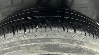 Used 2022 Honda Amaze 1.2 VX CVT i-VTEC Petrol Automatic tyres LEFT REAR TYRE TREAD VIEW