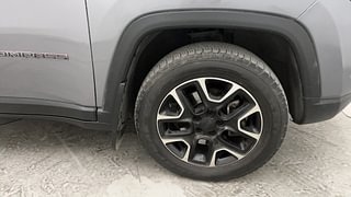 Used 2021 JEEP Compass [2019-2021] Trailhawk (O) 2.0 4x4 Diesel Automatic tyres RIGHT FRONT TYRE RIM VIEW