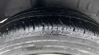 Used 2022 Honda Amaze 1.2 VX CVT i-VTEC Petrol Automatic tyres RIGHT REAR TYRE TREAD VIEW