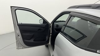 Used 2016 Renault Kwid [2015-2019] RXT Petrol Manual interior LEFT FRONT DOOR OPEN VIEW