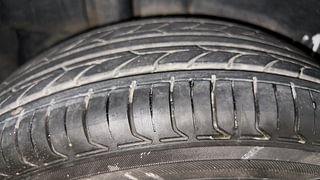 Used 2014 Maruti Suzuki Ertiga [2012-2015] Vxi Petrol Manual tyres RIGHT REAR TYRE TREAD VIEW