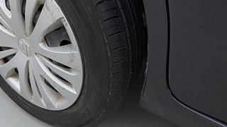 Used 2014 Maruti Suzuki Ertiga [2012-2015] Vxi Petrol Manual dents MINOR DENT