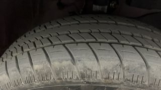 Used 2018 honda Amaze 1.2 S i-VTEC Petrol Manual tyres RIGHT FRONT TYRE TREAD VIEW