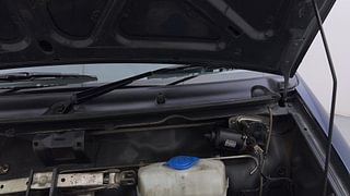 Used 2012 Maruti Suzuki Eeco 5 STR WITH A/C+HTR Petrol Manual engine ENGINE LEFT SIDE HINGE & APRON VIEW