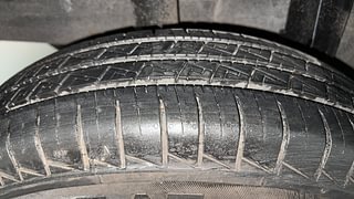 Used 2025 Renault Triber RXE Petrol Manual tyres RIGHT REAR TYRE TREAD VIEW