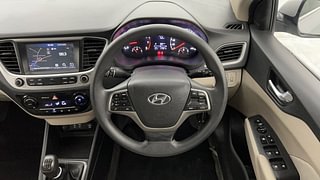 Used 2017 Hyundai Verna [2017-2020] 1.6 VTVT SX Petrol Manual interior STEERING VIEW