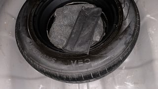 Used 2018 Hyundai Verna [2017-2020] 1.4 VTVT EX Petrol Manual tyres SPARE TYRE VIEW