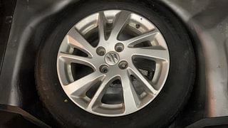 Used 2014 Maruti Suzuki Swift [2011-2017] ZXi Petrol Manual tyres SPARE TYRE VIEW