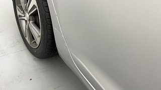 Used 2017 Hyundai Verna [2017-2020] 1.6 VTVT SX Petrol Manual dents MINOR DENT