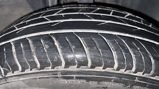 Used 2023 Nissan Magnite XE Petrol Manual tyres RIGHT FRONT TYRE TREAD VIEW